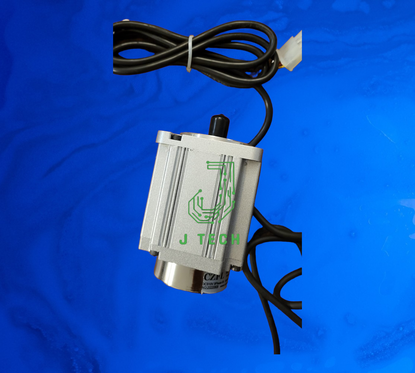 Servo motor